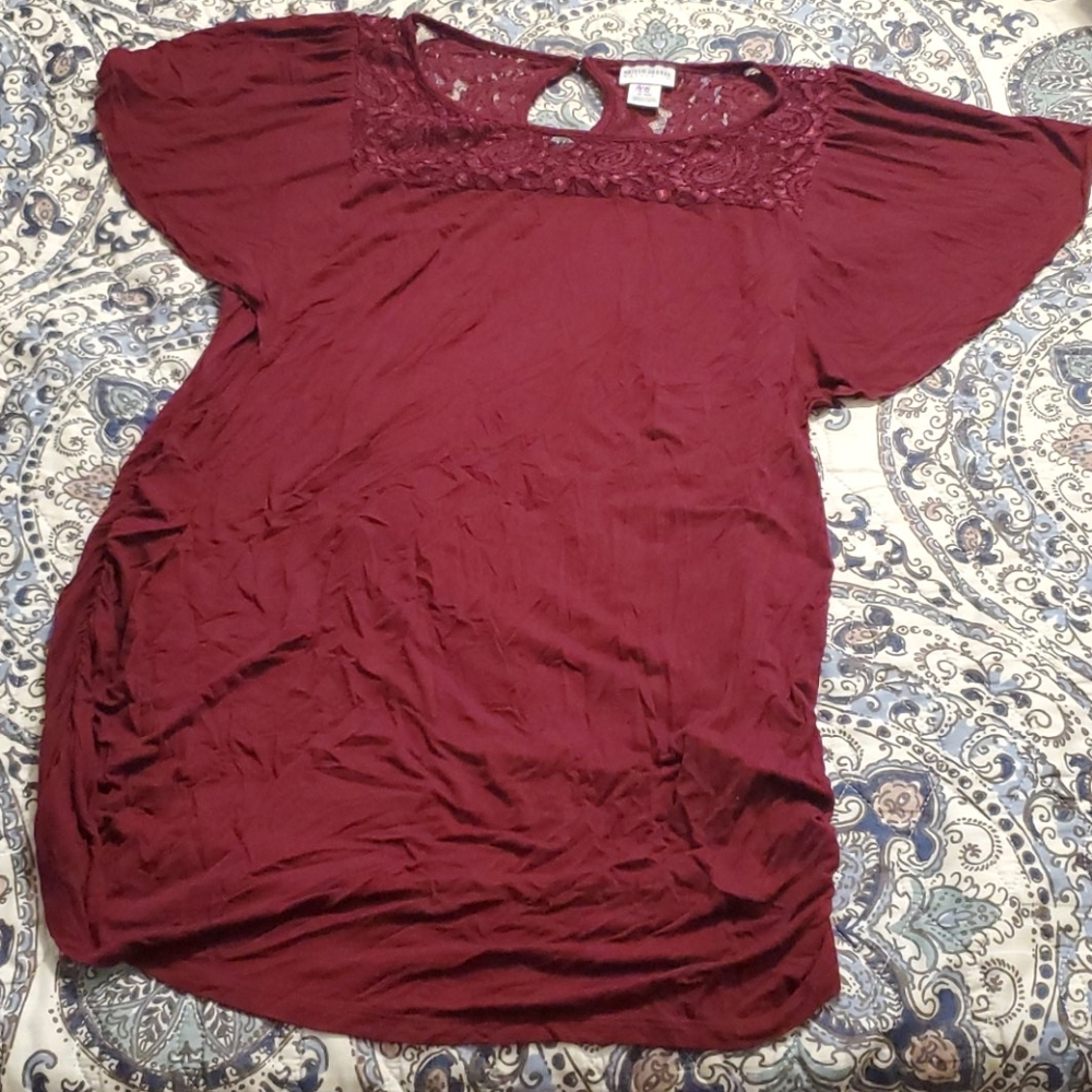 EUC Lacy Maternity Tunic